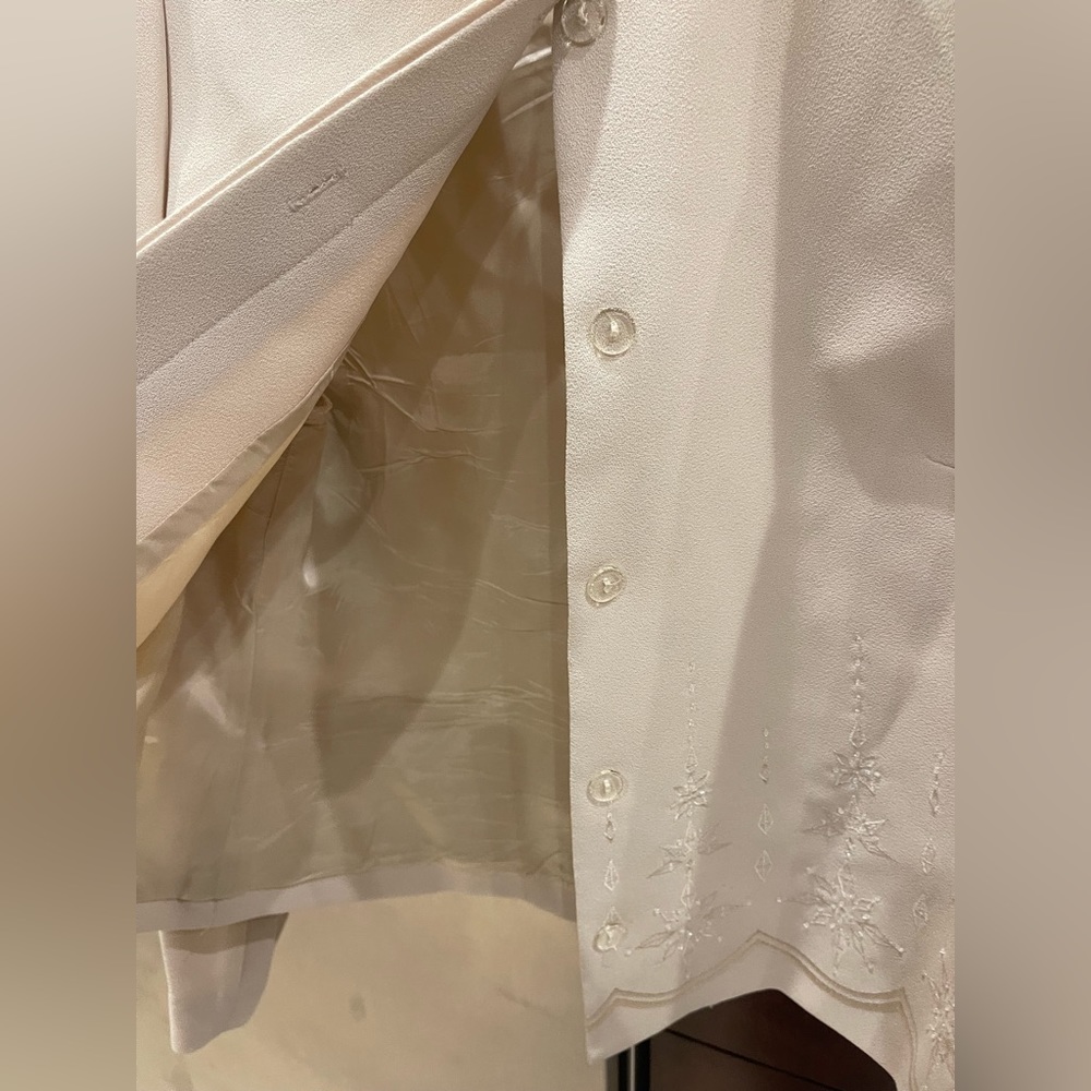 Adriana Papell Cream SET -long sleeve crop jacket matching knee length Skirt - Picture 5 of 8